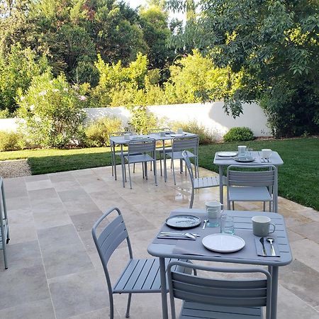 La Bastide D'Alix Bed and Breakfast Éguilles Εξωτερικό φωτογραφία
