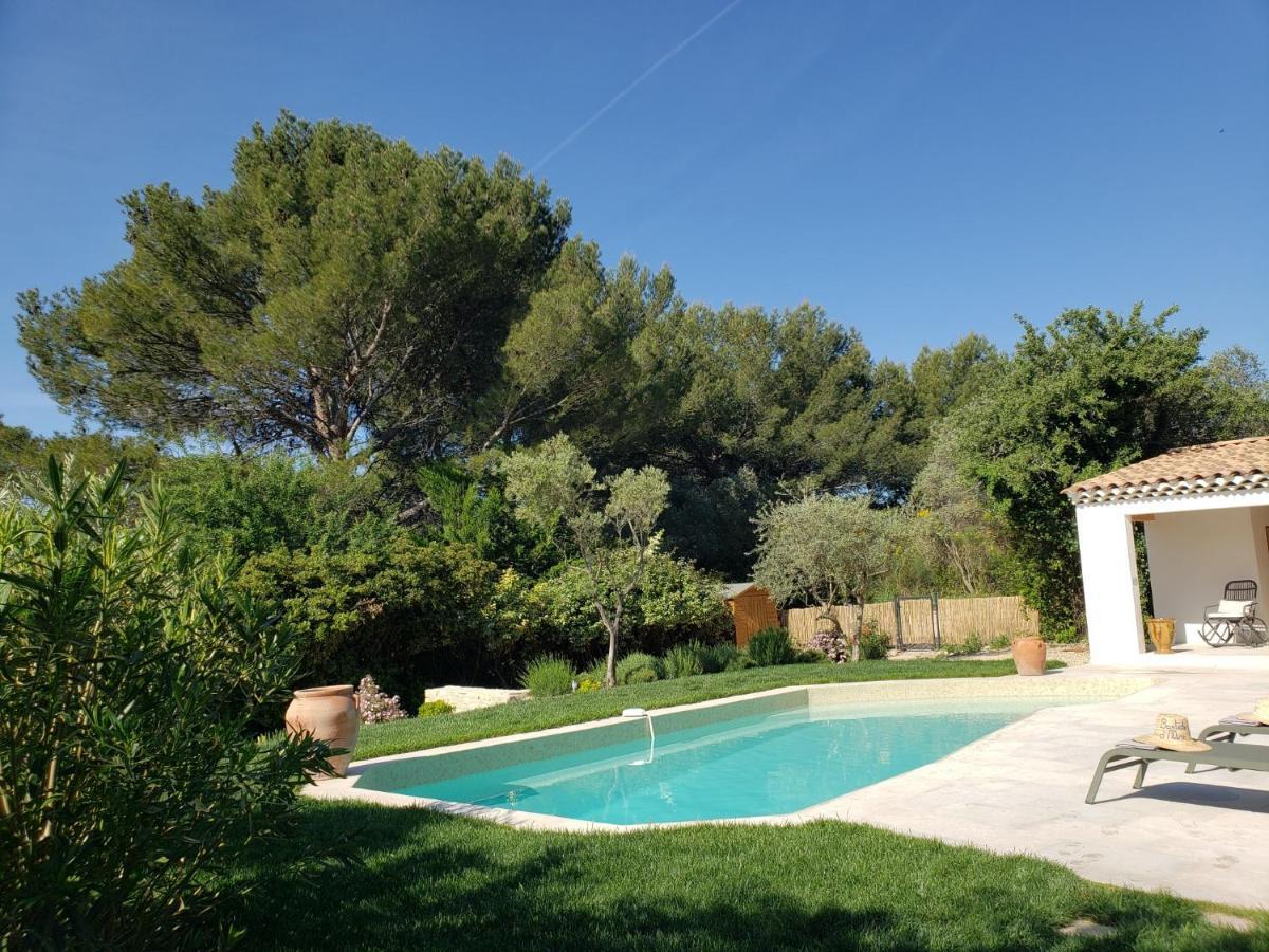 La Bastide D'Alix Bed and Breakfast Éguilles Εξωτερικό φωτογραφία