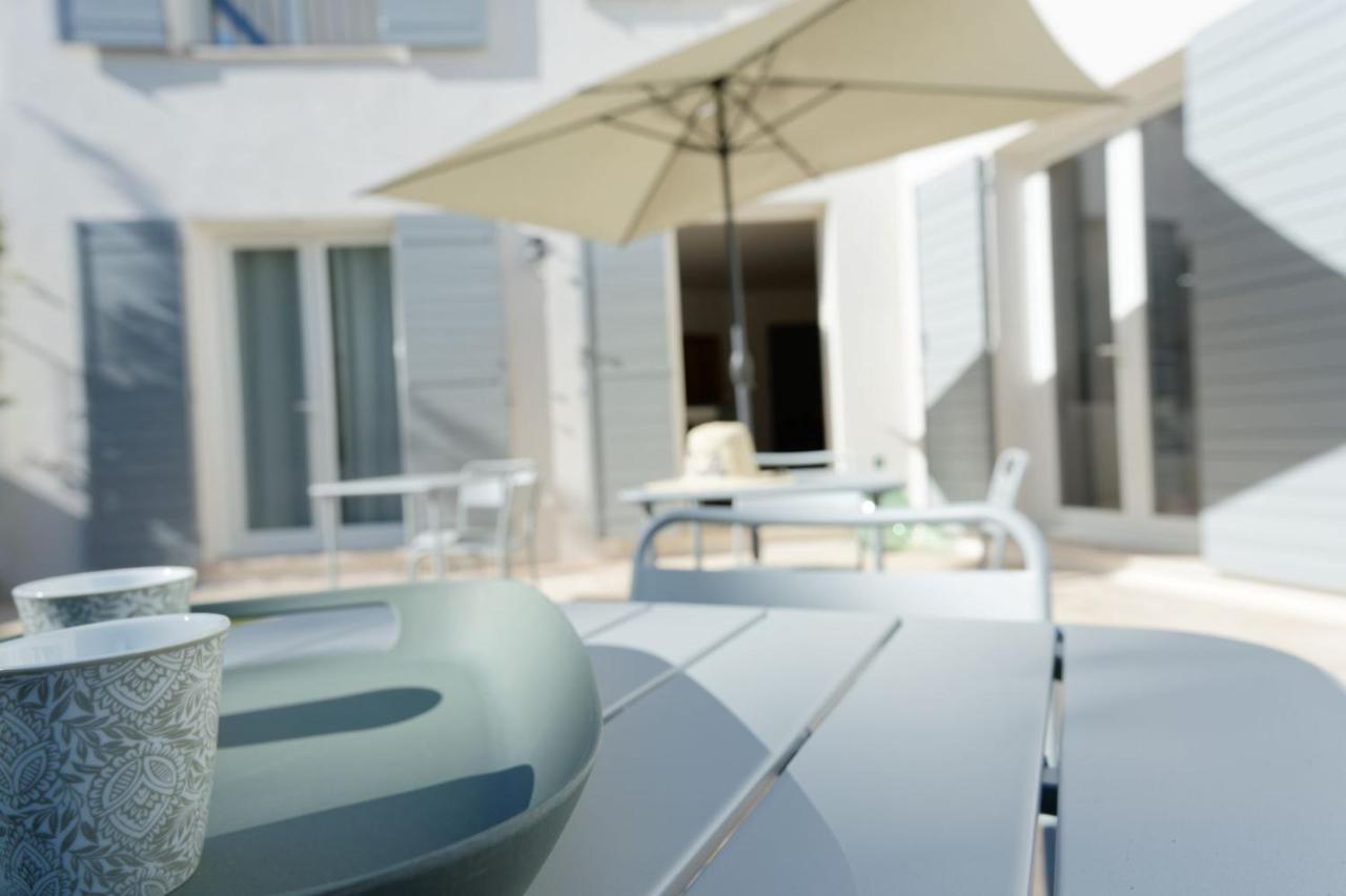 La Bastide D'Alix Bed and Breakfast Éguilles Εξωτερικό φωτογραφία