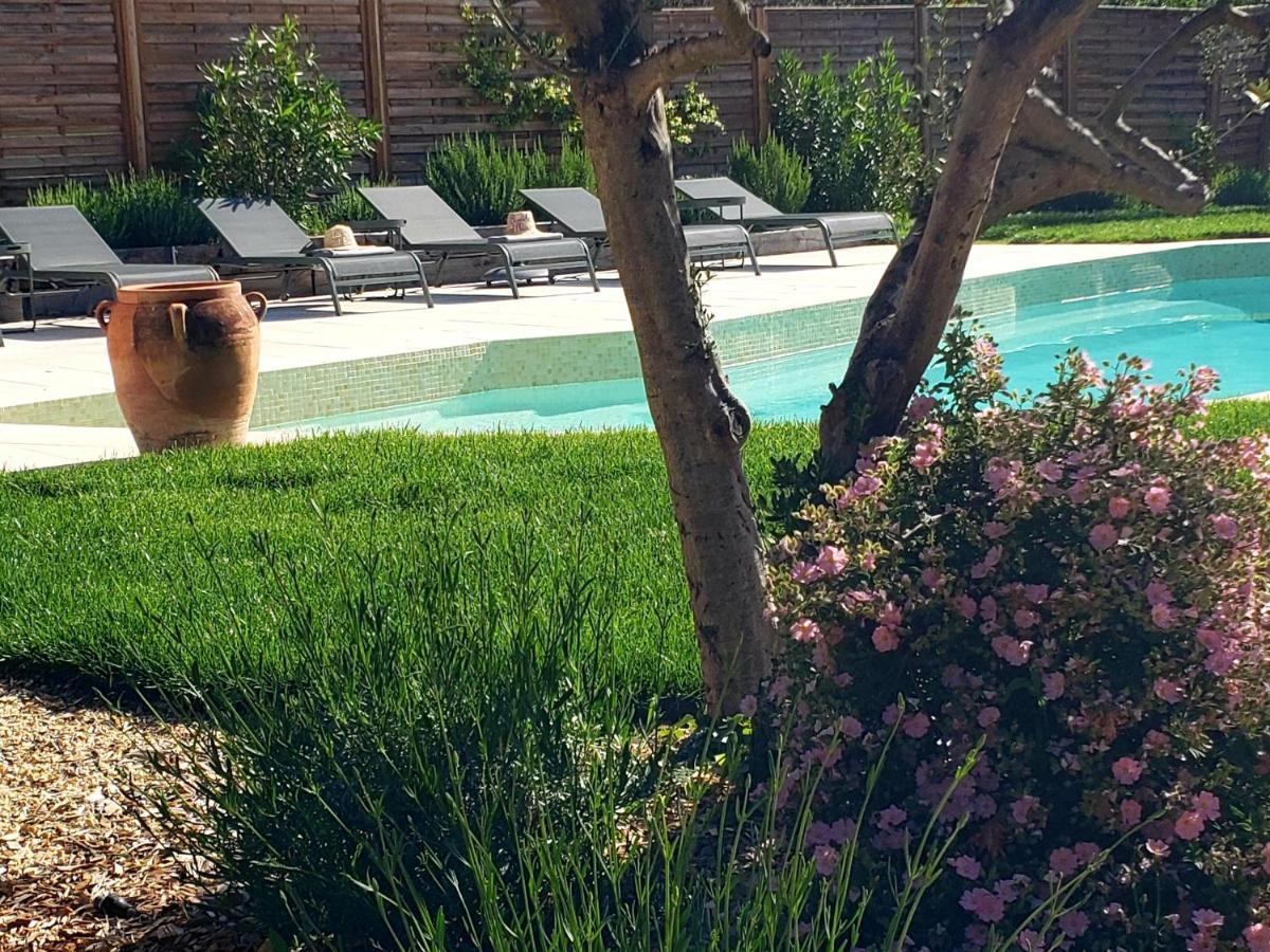 La Bastide D'Alix Bed and Breakfast Éguilles Εξωτερικό φωτογραφία