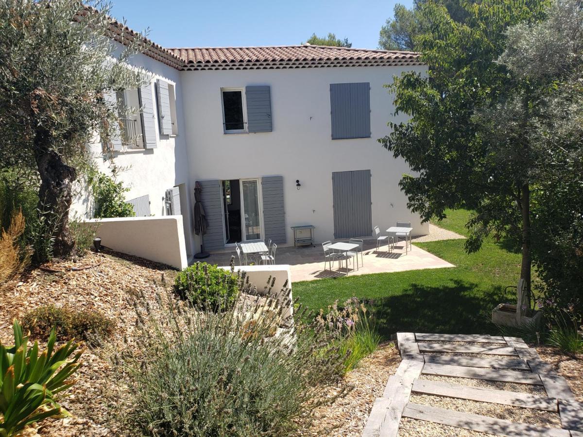 La Bastide D'Alix Bed and Breakfast Éguilles Εξωτερικό φωτογραφία