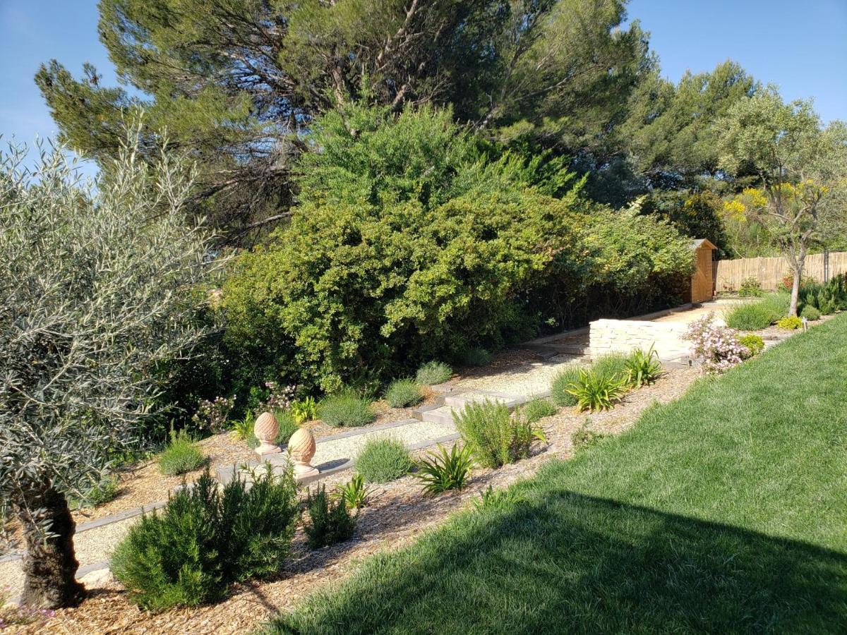 La Bastide D'Alix Bed and Breakfast Éguilles Εξωτερικό φωτογραφία
