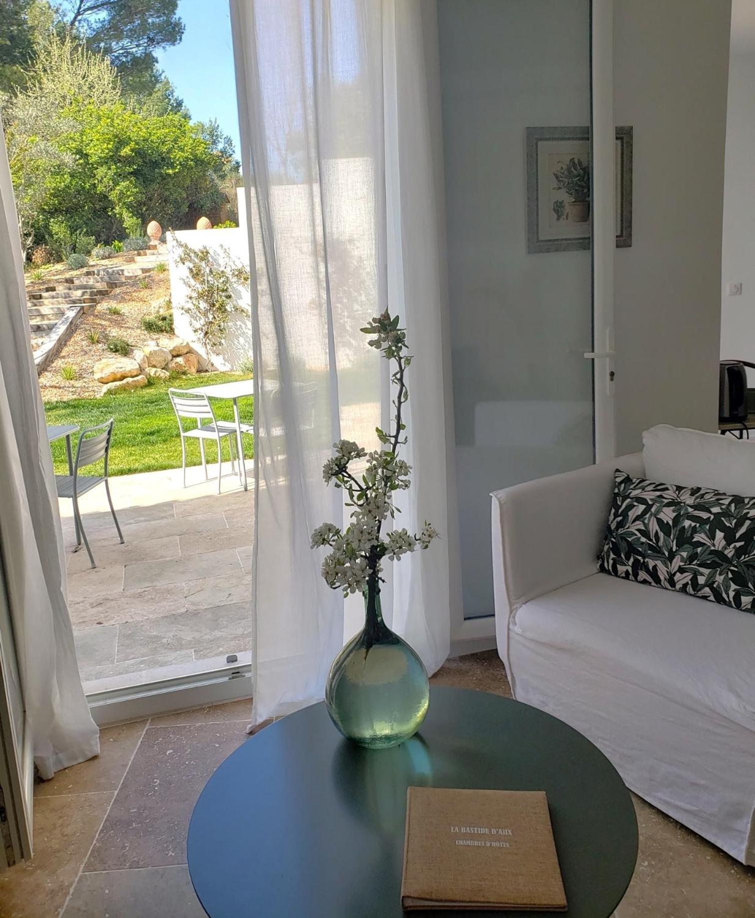 La Bastide D'Alix Bed and Breakfast Éguilles Εξωτερικό φωτογραφία