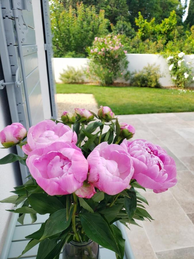 La Bastide D'Alix Bed and Breakfast Éguilles Εξωτερικό φωτογραφία