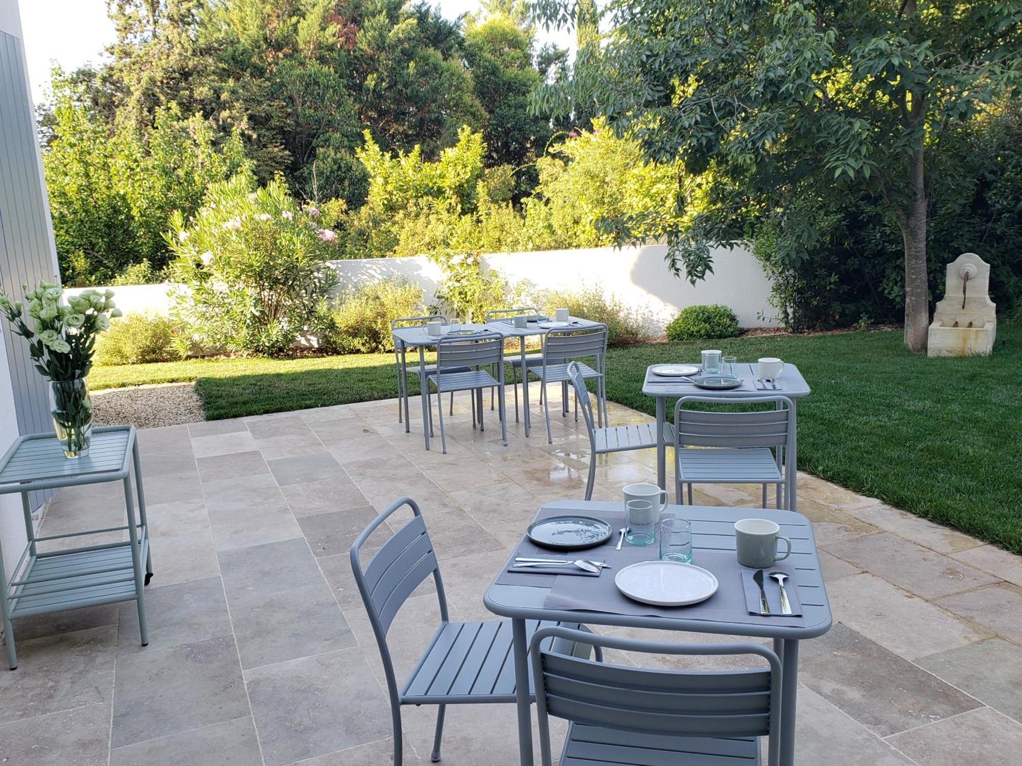 La Bastide D'Alix Bed and Breakfast Éguilles Εξωτερικό φωτογραφία